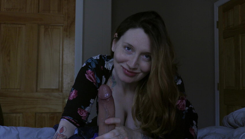 Bettie Bondage - Auntie Needs Attention