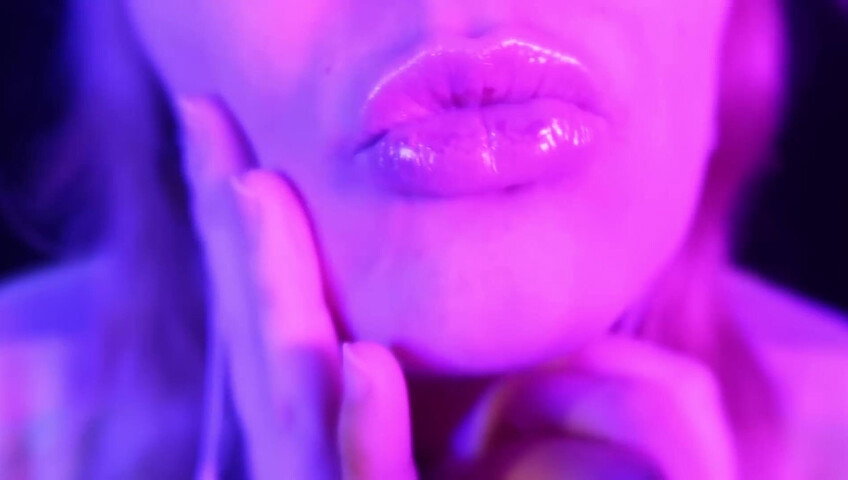 Softlygaloshes - Foggy Kisses & Rain (Patreon Exclusive)