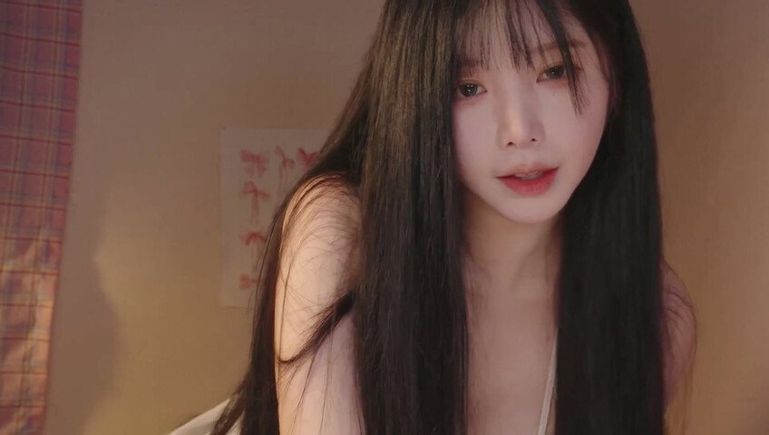 ASMR Yoon Ying - 10 May 2026 - Lotion Massage to Soothe My Younger Boyfriend Who Can’t Sleep | 잠 못드는 연하남친 달래주는 로션마사지
