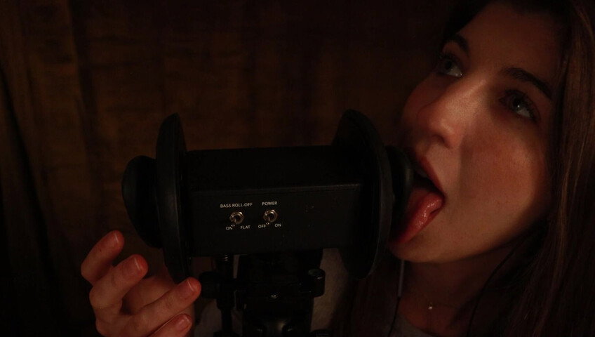 FrivolousFox ASMR - 27 May 2026 - Patreon Exclusive | ASMR Tingly Ear Licks :)