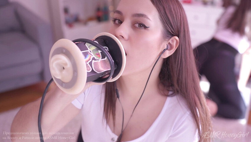 HoneyGirl ASMR - Sensual Ear Licking | Nice View of The Mirror Reflection | Boosty