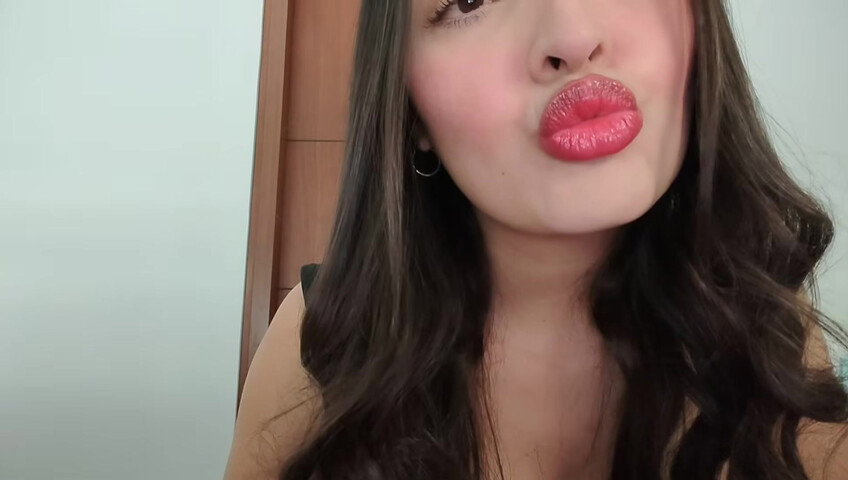 Alejandra ASMR - Kissing | Besitos Muy Cerquita Por Toda Tu Carita Hasta Que Te Duermas