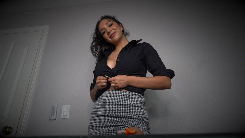 Sloansmoans - Tiny Gets Extra Credit
