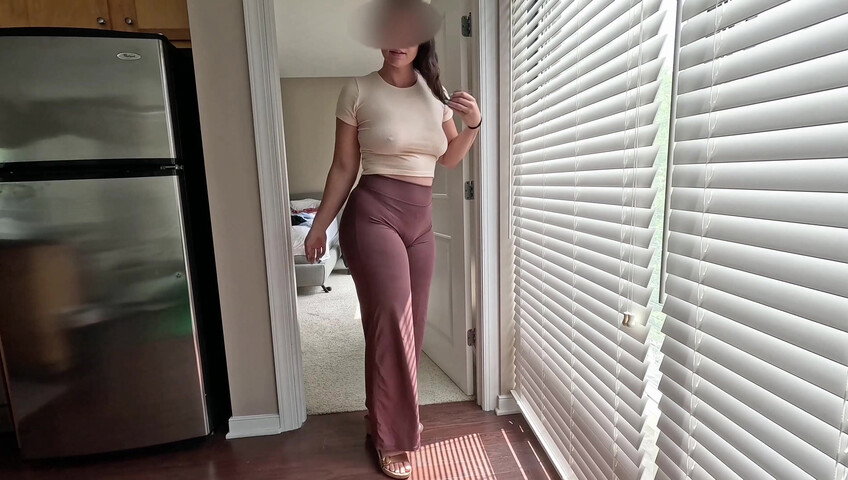 AvanelleJules - Anal With My Stepson