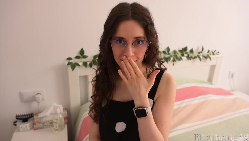 Elizathemodel - Rides Her Toy in a Roleplay Scene